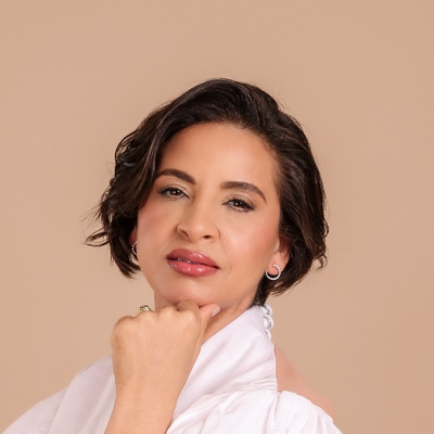 Dra. Anny Frías
